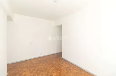 Apartamento com 2 quartos para alugar na rua riachuelo, 1268, centro histórico, porto alegre, 55 m2 por r$ 1.350