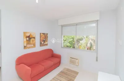 Apartamento com 1 quarto para alugar na rua veríssimo rosa, 798, partenon, porto alegre, 38 m2 por r$ 2.790