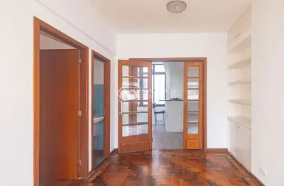 Apartamento com 3 quartos para alugar na rua felipe camarão, 147, rio branco, porto alegre, 102 m2 por r$ 3.500