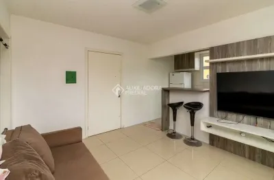 Apartamento com 1 quarto para alugar na rua marciano ribeiro, 86, medianeira, porto alegre, 40 m2 por r$ 1.800