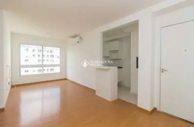 Apartamento com 3 quartos para alugar na avenida bento gonçalves, 205, partenon, porto alegre, 56 m2 por r$ 2.020