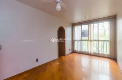 Apartamento com 2 quartos para alugar na rua jataí, 905, cristal, porto alegre, 62 m2 por r$ 1.100