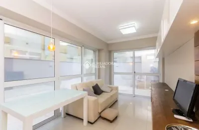 Apartamento com 1 quarto para alugar na rua doutor freire alemão, 531, mont serrat, porto alegre, 80 m2 por r$ 2.400