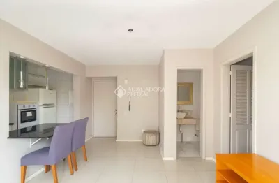 Apartamento com 2 quartos para alugar na rua anita garibaldi, 2381, boa vista, porto alegre, 47 m2 por r$ 2.400