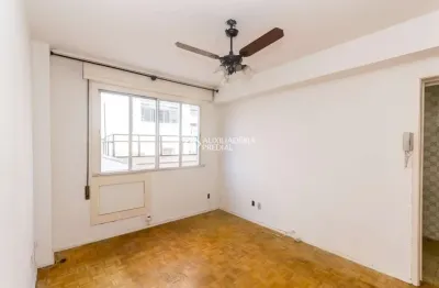 Apartamento com 1 quarto para alugar na avenida cristóvão colombo, 1248, floresta, porto alegre, 51 m2 por r$ 1.700
