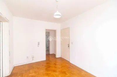 Apartamento com 1 quarto para alugar na rua joaquim nabuco, 447, cidade baixa, porto alegre, 55 m2 por r$ 1.100