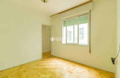 Apartamento com 2 quartos para alugar na rua itararé, 92, jardim são pedro, porto alegre, 58 m2 por r$ 1.525