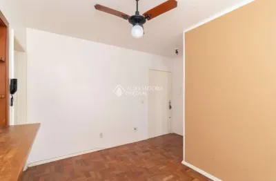 Apartamento com 1 quarto para alugar na rua josé domingos varella, 61, cavalhada, porto alegre, 35 m2 por r$ 1.000