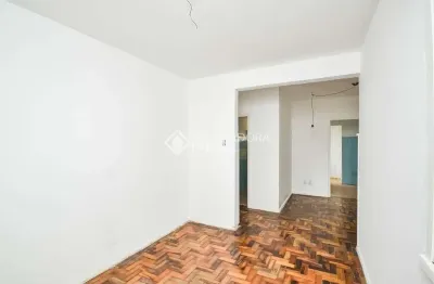 Apartamento com 2 quartos para alugar na rua engenheiro fernando mendes ribeiro, 95, santo antônio, porto alegre, 62 m2 por r$ 1.300