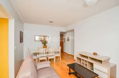 Apartamento com 2 quartos para alugar na rua saldanha marinho, 396, menino deus, porto alegre, 80 m2 por r$ 2.750