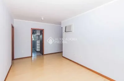 Apartamento com 3 quartos para alugar na rua dos nautas, 233, vila ipiranga, porto alegre, 98 m2 por r$ 2.700
