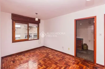 Apartamento com 2 quartos para alugar na Rua Doutor Dário de Bittencourt, 135, Vila Ipiranga, Porto Alegre, 47 m2 por R$ 1.500