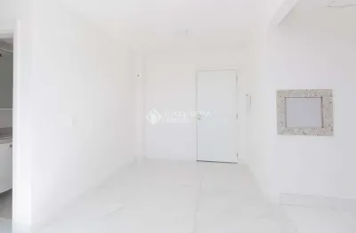 Apartamento com 2 quartos para alugar na rua sapê, 1020, passo da areia, porto alegre, 56 m2 por r$ 3.500