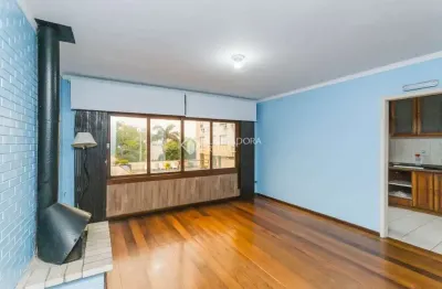 Apartamento com 3 quartos para alugar na rua miguel couto, 197, menino deus, porto alegre, 140 m2 por r$ 4.500