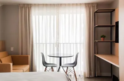 Apartamento com 1 quarto para alugar na rua vinte e quatro de outubro, 1585, auxiliadora, porto alegre, 24 m2 por r$ 3.200
