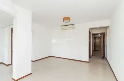 Apartamento com 2 quartos para alugar na rua tomaz gonzaga, 20, boa vista, porto alegre, 100 m2 por r$ 4.000