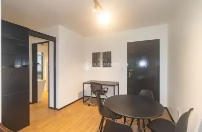 Apartamento com 1 quarto para alugar na avenida cristóvão colombo, 2001, auxiliadora, porto alegre, 46 m2 por r$ 2.550