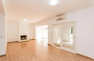 Casa em condomínio fechado com 3 quartos para alugar na avenida coronel marcos, 483, tristeza, porto alegre, 192 m2 por r$ 5.900