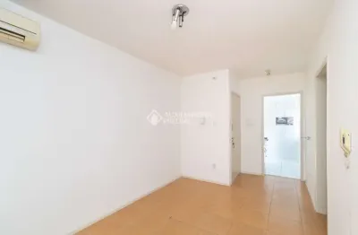 Apartamento com 1 quarto para alugar na rua marcílio dias, 358, menino deus, porto alegre, 35 m2 por r$ 1.400