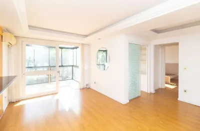 Apartamento com 2 quartos para alugar na avenida érico veríssimo, 240, menino deus, porto alegre, 75 m2 por r$ 2.800