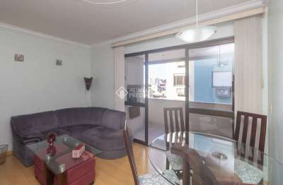 Apartamento com 2 quartos para alugar na rua botafogo, 1232, menino deus, porto alegre, 71 m2 por r$ 3.400