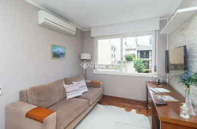 Apartamento com 3 quartos para alugar na rua coronel manoel py, 204, são joão, porto alegre, 60 m2 por r$ 3.300