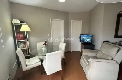 Apartamento com 1 quarto para alugar na rua engenheiro fernando de abreu pereira, 328, sarandi, porto alegre, 45 m2 por r$ 2.200