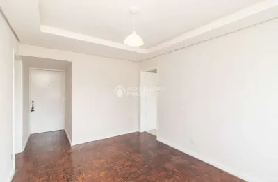 Apartamento com 2 quartos para alugar na rua barão de teffe, 273, menino deus, porto alegre, 60 m2 por r$ 2.200