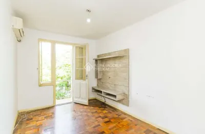 Apartamento com 3 quartos para alugar na rua câncio gomes, 488, floresta, porto alegre, 75 m2 por r$ 1.700