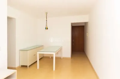 Apartamento com 3 quartos para alugar na rua carlos silveira martins pacheco, 55, cristo redentor, porto alegre, 70 m2 por r$ 3.400