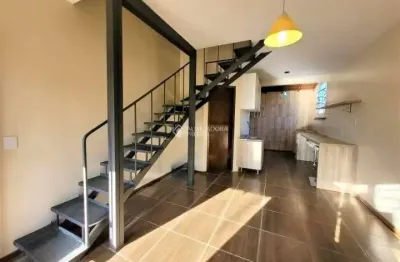 Casa em condomínio fechado com 2 quartos para alugar na estrada campo novo, 361, ipanema, porto alegre, 56 m2 por r$ 1.700