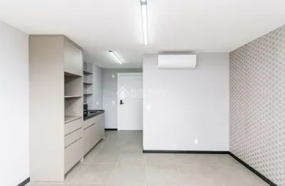 Apartamento com 1 quarto para alugar na rua anita garibaldi, 1325, boa vista, porto alegre, 25 m2 por r$ 2.950