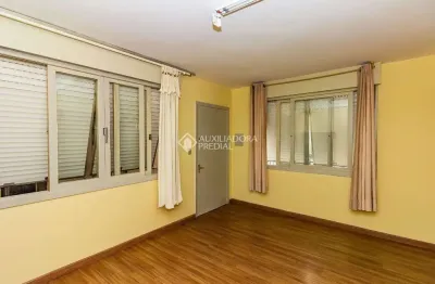 Apartamento com 2 quartos para alugar na rua gonçalo de carvalho, 91, floresta, porto alegre, 80 m2 por r$ 2.450