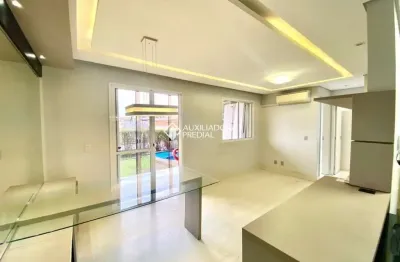 Apartamento com 2 quartos para alugar na avenida josé aloísio filho, 1185, humaitá, porto alegre, 57 m2 por r$ 2.500