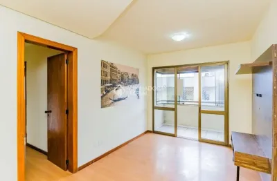 Apartamento com 2 quartos para alugar na rua josé de alencar, 1244, menino deus, porto alegre, 58 m2 por r$ 2.300