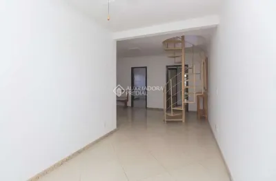 Cobertura com 3 quartos para alugar na rua nicolau copérnico, 25, sarandi, porto alegre, 200 m2 por r$ 2.950