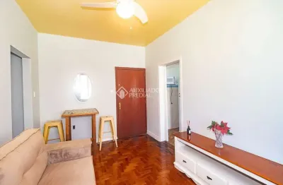 Apartamento com 1 quarto para alugar na rua felicíssimo de azevedo, 212, são joão, porto alegre, 43 m2 por r$ 2.000