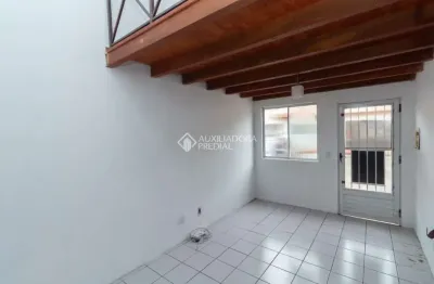 Casa em condomínio fechado com 3 quartos para alugar na avenida joão ferreira jardim, 968, parque santa fé, porto alegre, 72 m2 por r$ 1.500