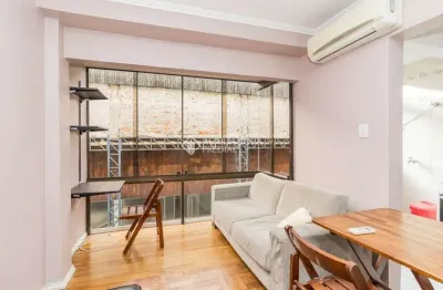 Loft com 1 quarto para alugar na rua padre hildebrando, 1086, santa maria goretti, porto alegre, 36 m2 por r$ 1.450