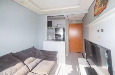 Apartamento com 2 quartos para alugar na rua ada vaz cabeda, 400, jardim leopoldina, porto alegre, 52 m2 por r$ 1.300