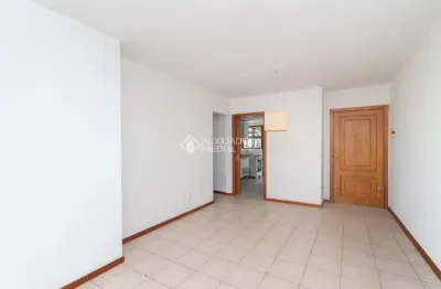 Apartamento com 3 quartos para alugar na rua visconde do herval, 350, menino deus, porto alegre, 110 m2 por r$ 4.500
