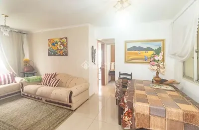 Apartamento com 2 quartos para alugar na rua honório silveira dias, 740, são joão, porto alegre, 65 m2 por r$ 2.300