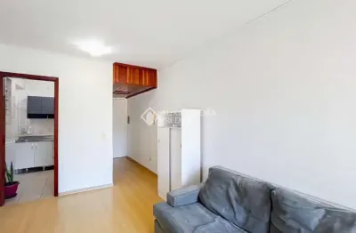 Apartamento com 1 quarto para alugar na rua joão alfredo, 312, cidade baixa, porto alegre, 41 m2 por r$ 1.700