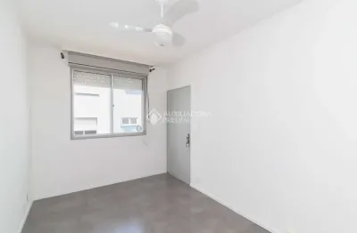 Apartamento com 2 quartos para alugar na rua guilherme schell, 550, santo antônio, porto alegre, 53 m2 por r$ 1.500