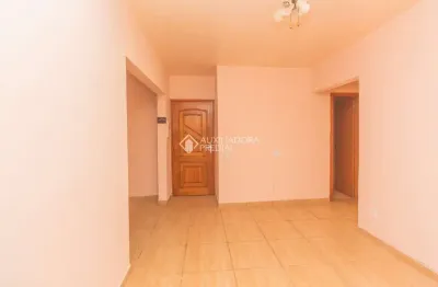 Apartamento com 3 quartos para alugar na rua itiberê da cunha, 243, são sebastião, porto alegre, 70 m2 por r$ 1.700