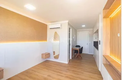 Loft com 1 quarto para alugar na rua josé do patrocínio, 527, cidade baixa, porto alegre, 27 m2 por r$ 2.500