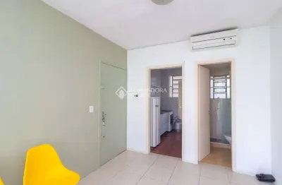 Apartamento com 1 quarto para alugar na rua lopo gonçalves, 485, cidade baixa, porto alegre, 50 m2 por r$ 1.200
