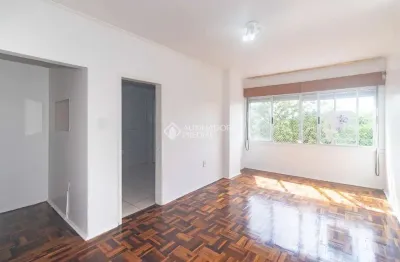 Apartamento com 3 quartos para alugar na rua são carlos, 621, floresta, porto alegre, 50 m2 por r$ 2.200