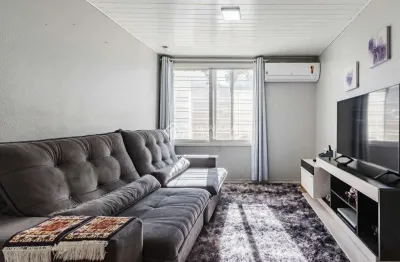 Casa em condomínio fechado com 3 quartos para alugar na avenida brino, 409, santa maria goretti, porto alegre, 140 m2 por r$ 3.500