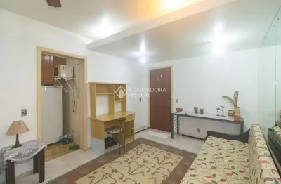 Apartamento com 1 quarto para alugar na rua doutor barros cassal, 525, independência, porto alegre, 28 m2 por r$ 1.500